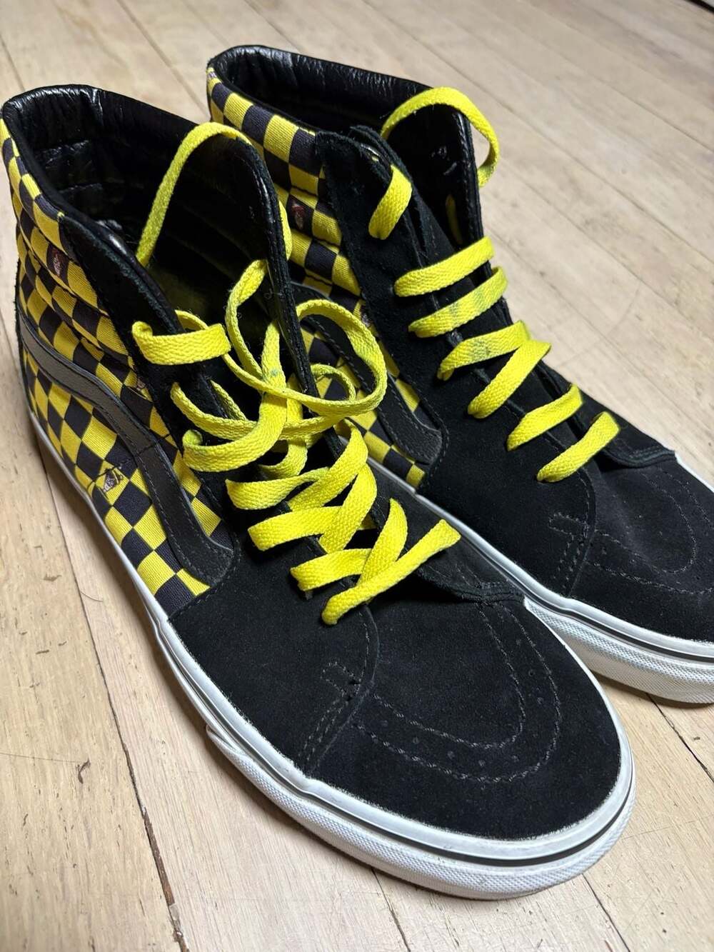 Buy Where's Waldo? x Vans Sk8-Hi 'Odlaw' - VN0A32QG4UE